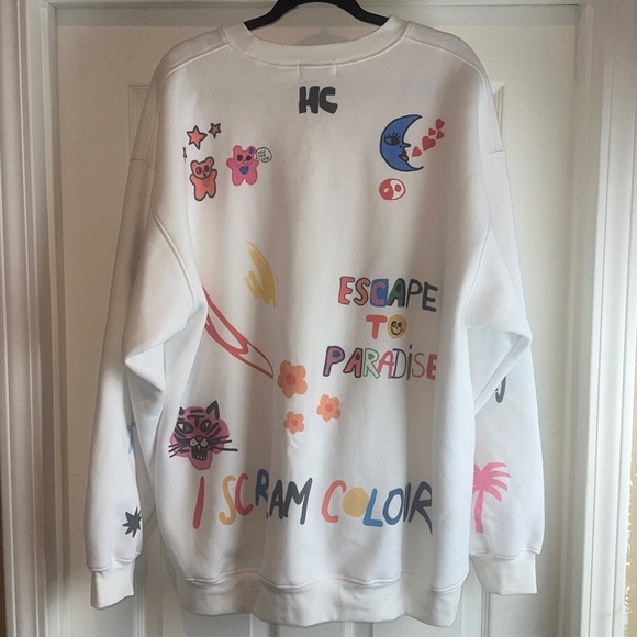 The Mayfair Group Somebody Loves You Crewneck in White - Picture 3 of 9